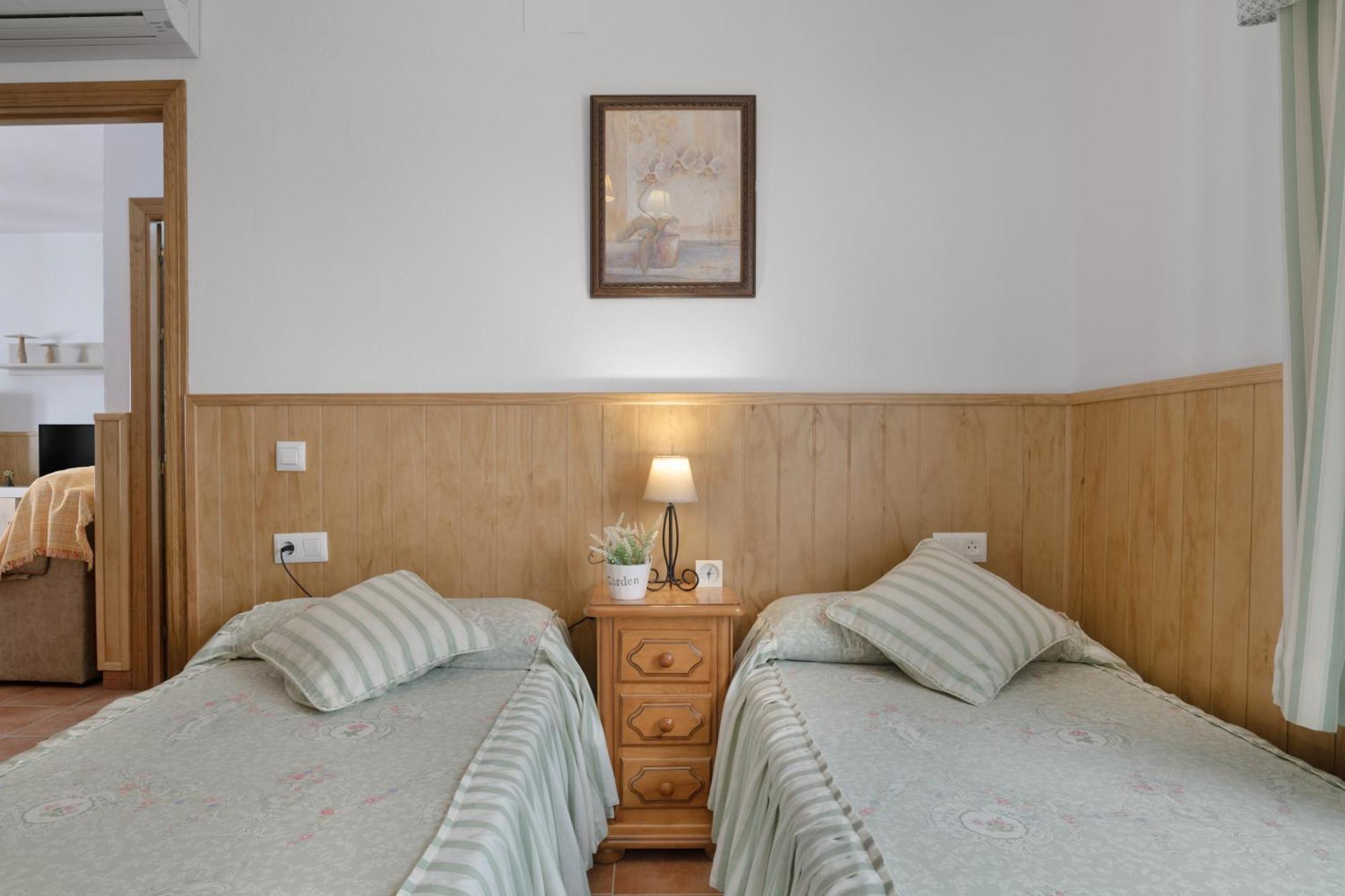 Apartamento Rocio - Solo Familias Conil De La Frontera Exterior photo